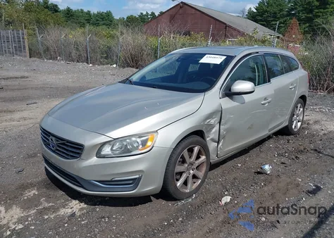 2017 Volvo V60 T5 Premier from USA, damaged, VIN YV140MEKXH1332451